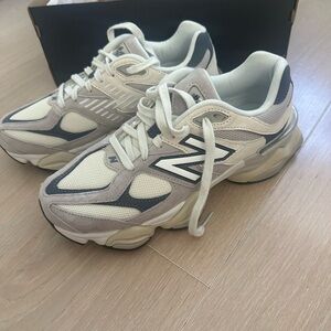 New Balance 9060 Grey/Beige - 9.5
